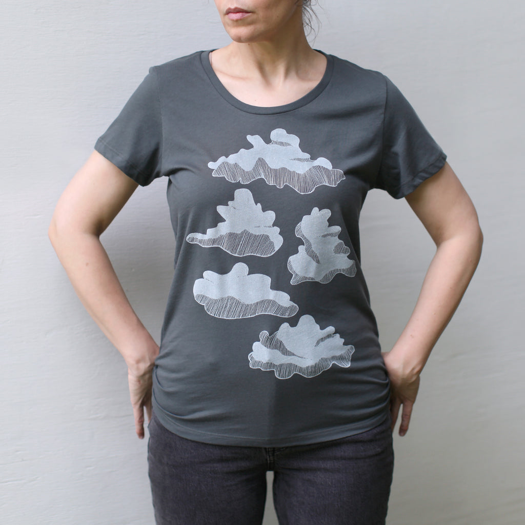 Cumulus Clouds Rainy Day Overcast Pacific Northwest Sky Womens Tee Gray