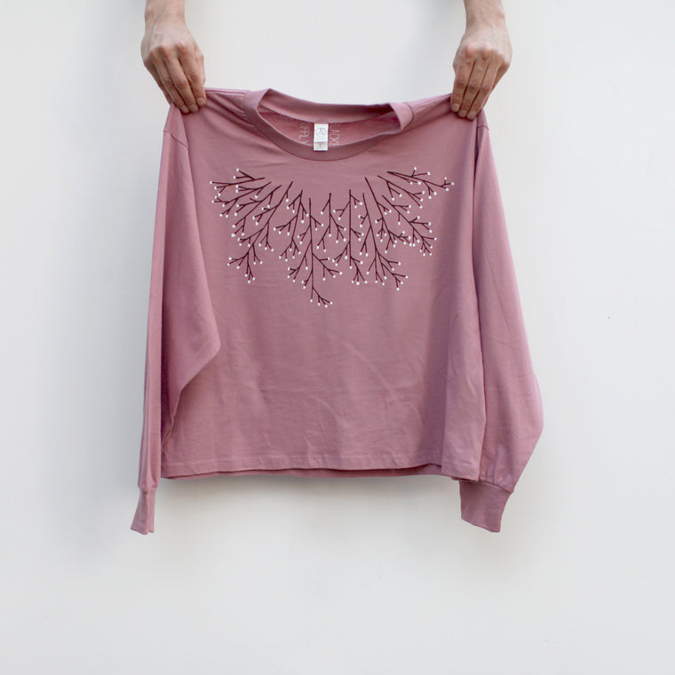 Baby's Breath Floral Print 100% Cotton Long Sleeve Crop Tee Mauve Pink
