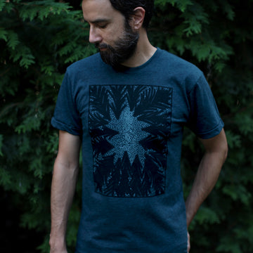 Men's Milky Way Galaxy Stargazing Alpine Forest T-Shirt on Black Aqua
